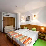 Hotel Colina Do Mar