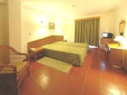 Colina Do Mar 호텔 3*