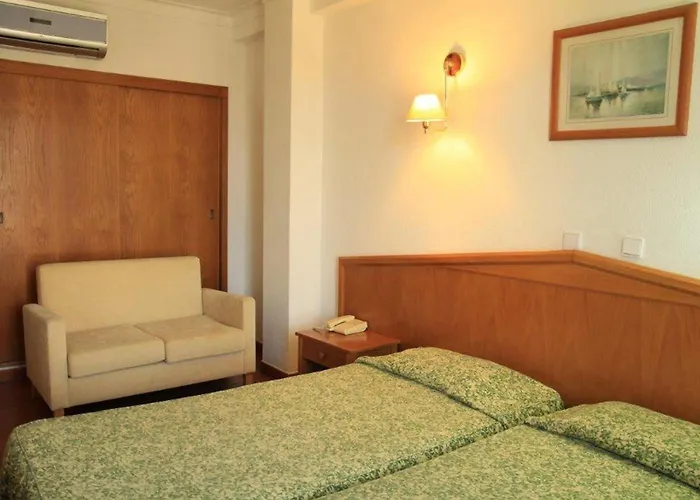 Hotell Colina Do Mar 3*