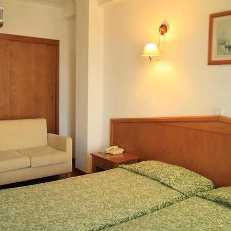 Ξενοδοχείο Colina Do Mar 3*