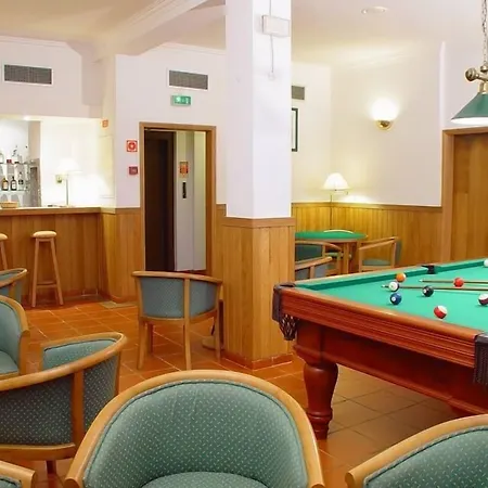 科利纳多玛酒店 3*