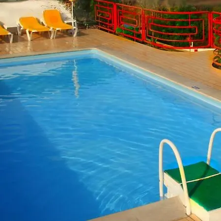 Colina Do Mar Готель Албуфейра