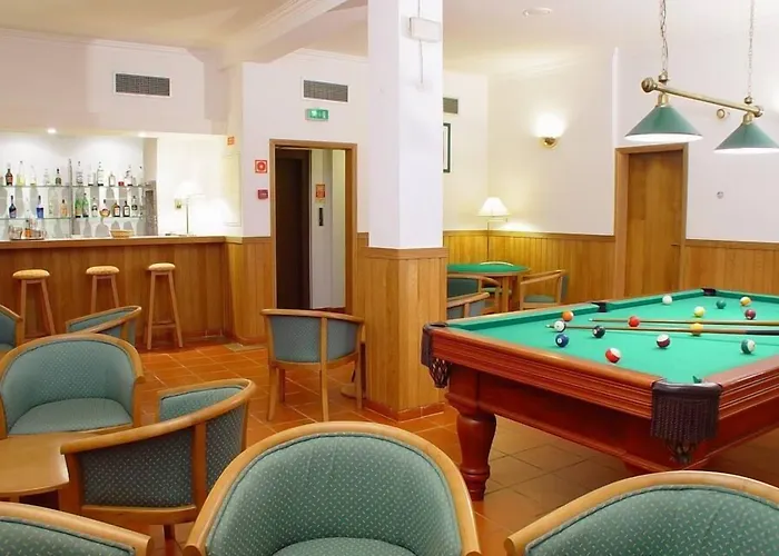 科利纳多玛酒店 3*